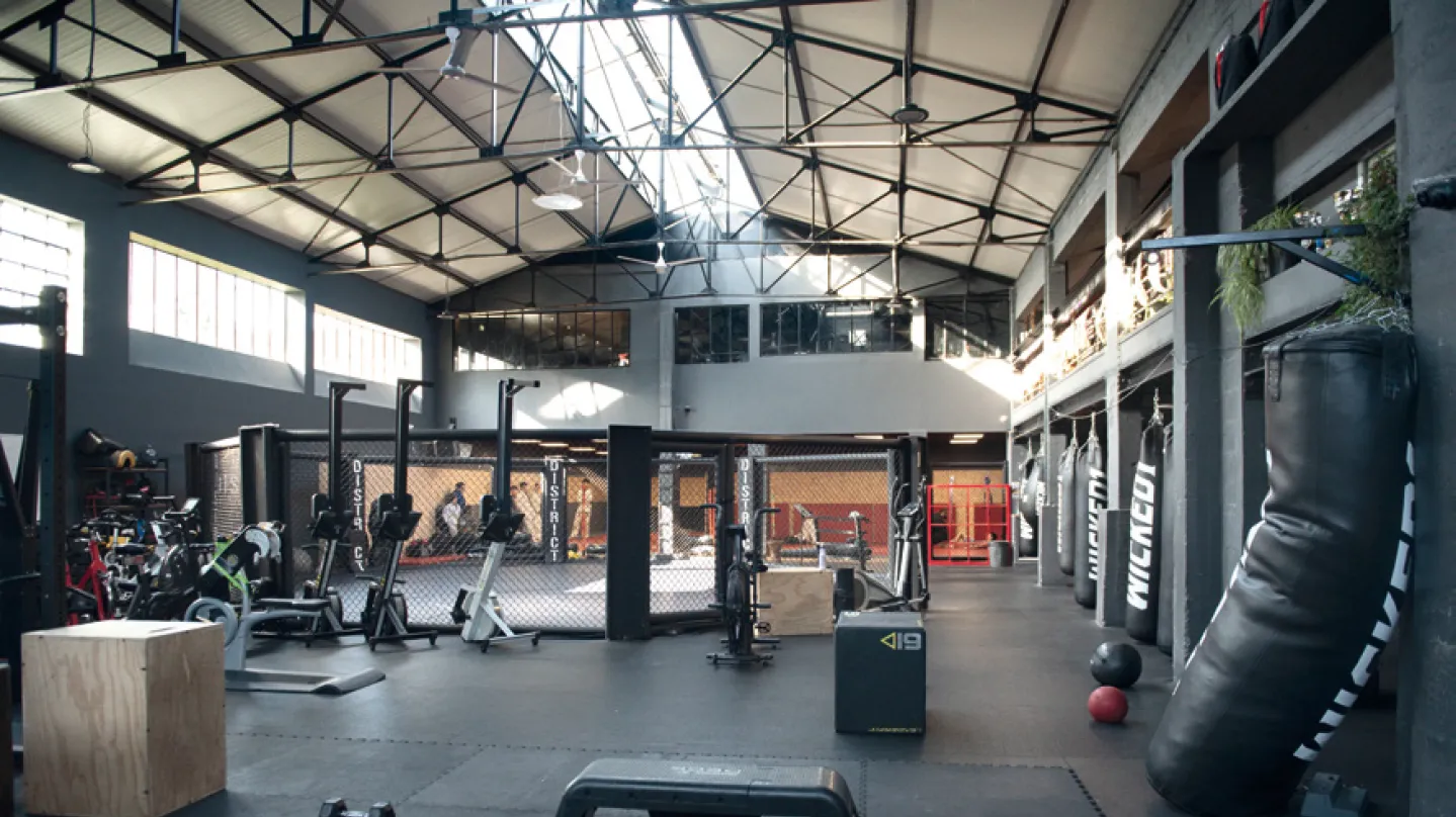 Intérieur du club District Training Zone