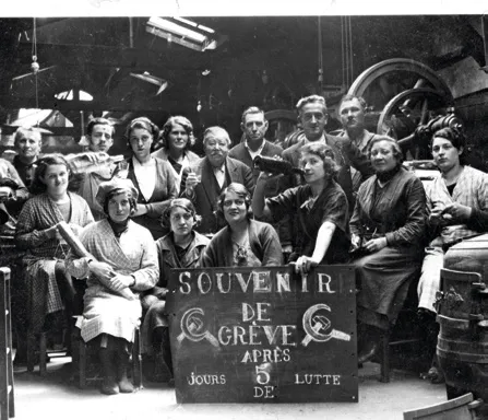 femmes faisant grève en 1936